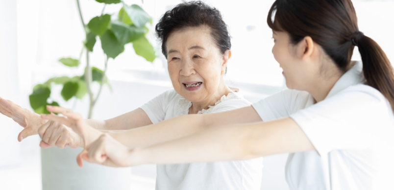 運動する女性